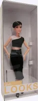 Barbie Podpis Barbie Looks Panenka: Petite (krátké černé vlasy)