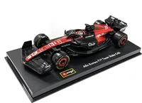 Bburago 18-38086 - Modellauto - F1 Alfa Romeo C43 #77 Bottas (mit Helm, Maßstab 1:43) Formel 1