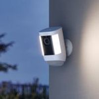 Ring Spotlight Cam Pro Battery - IP-Sicherheitskamera - Outdoor - Kabellos - Decke/Wand - Weiß - Box