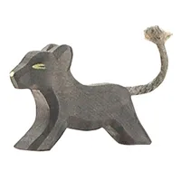 Ostheimer-Panther klein laufend