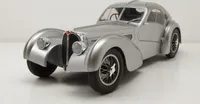 Bugatti Type 57 SC Atlantic silber Modellauto 1:18 Solido