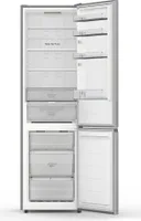 Hisense RB440N4ACA Kühl-Gefrierkombination LED/Edelstahl