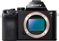 Sony alpha 7 - Digitalkamera - 24,3 MP CMOS 28 mm-70 mm - Display: 7,62 cm/3" TFT - Schwarz