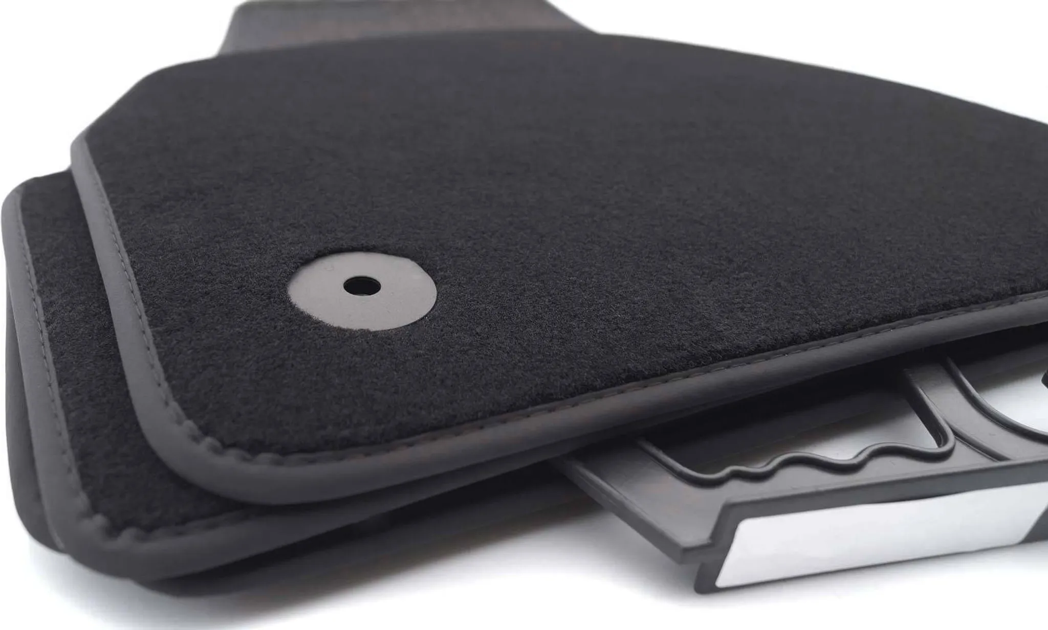 moto-MOLTICO Lot de 4 tapis de sol de voiture en velours noir - Design accrocheur - Convient pour VW Tiguan Allspace à partir de 2017 moto-MOLTICO Lot de 4 tapis de sol de voiture en velours noir - Design accrocheur - Convient pour VW Tiguan Allspace à partir de 2017