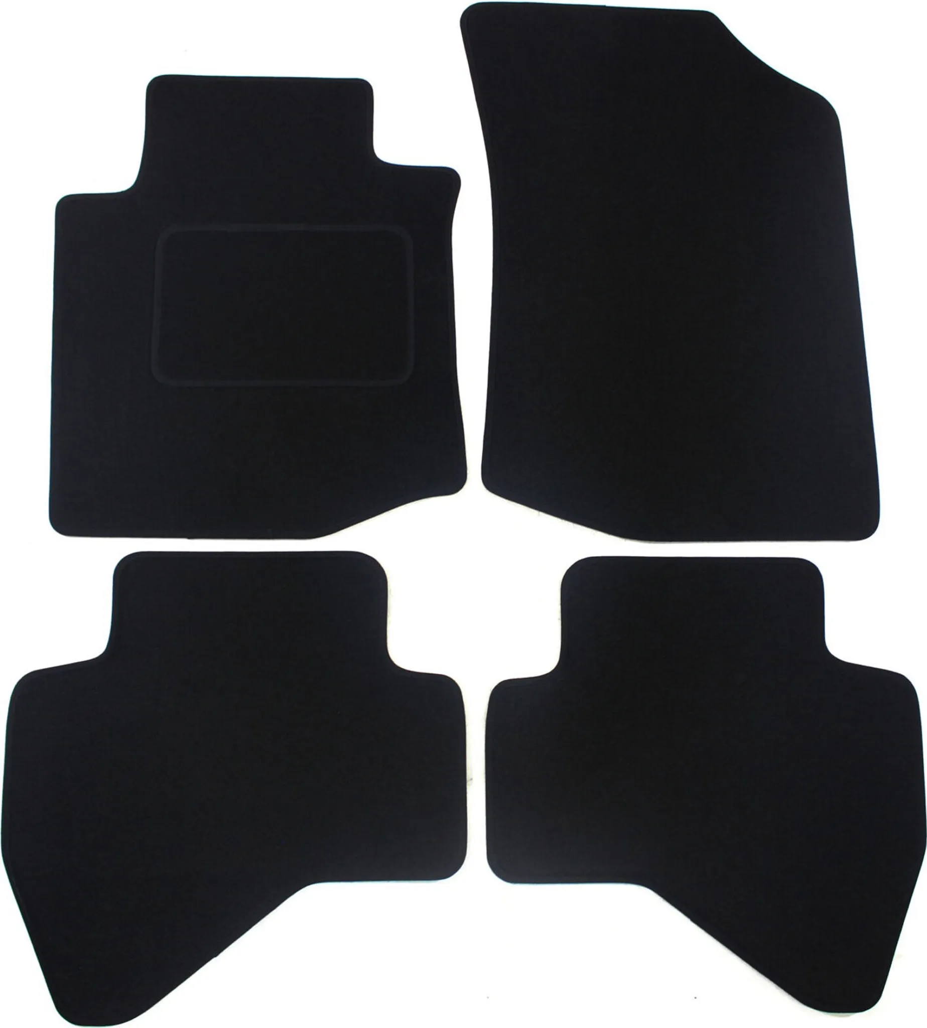 Tapis Avant Pour Nissan Navara IV (2014-) - Basic - 2 Pièces - Antidérapant - Installation Facile