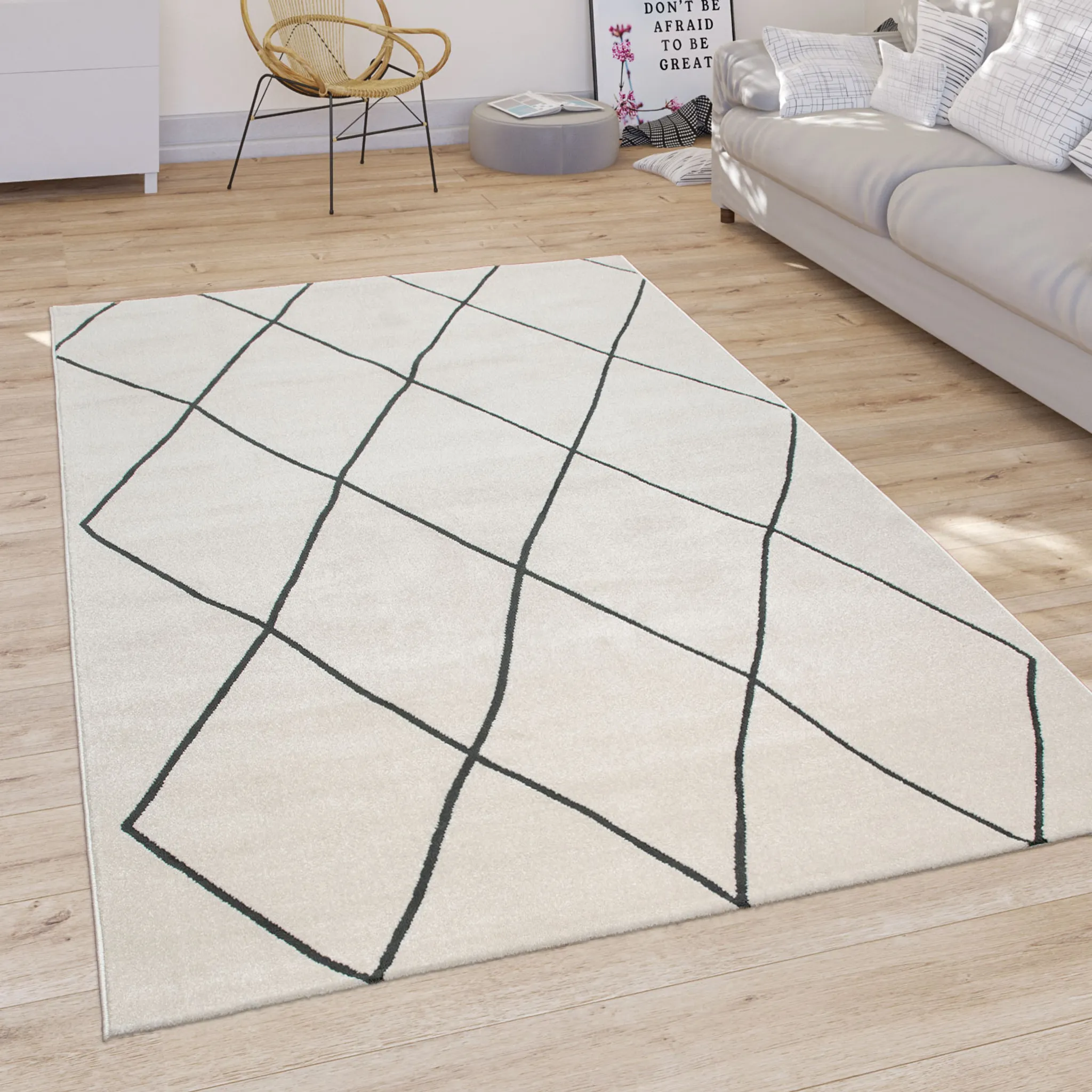 Teppich Wohnzimmer Skandi Rauten Muster | Kurzflor-Teppiche