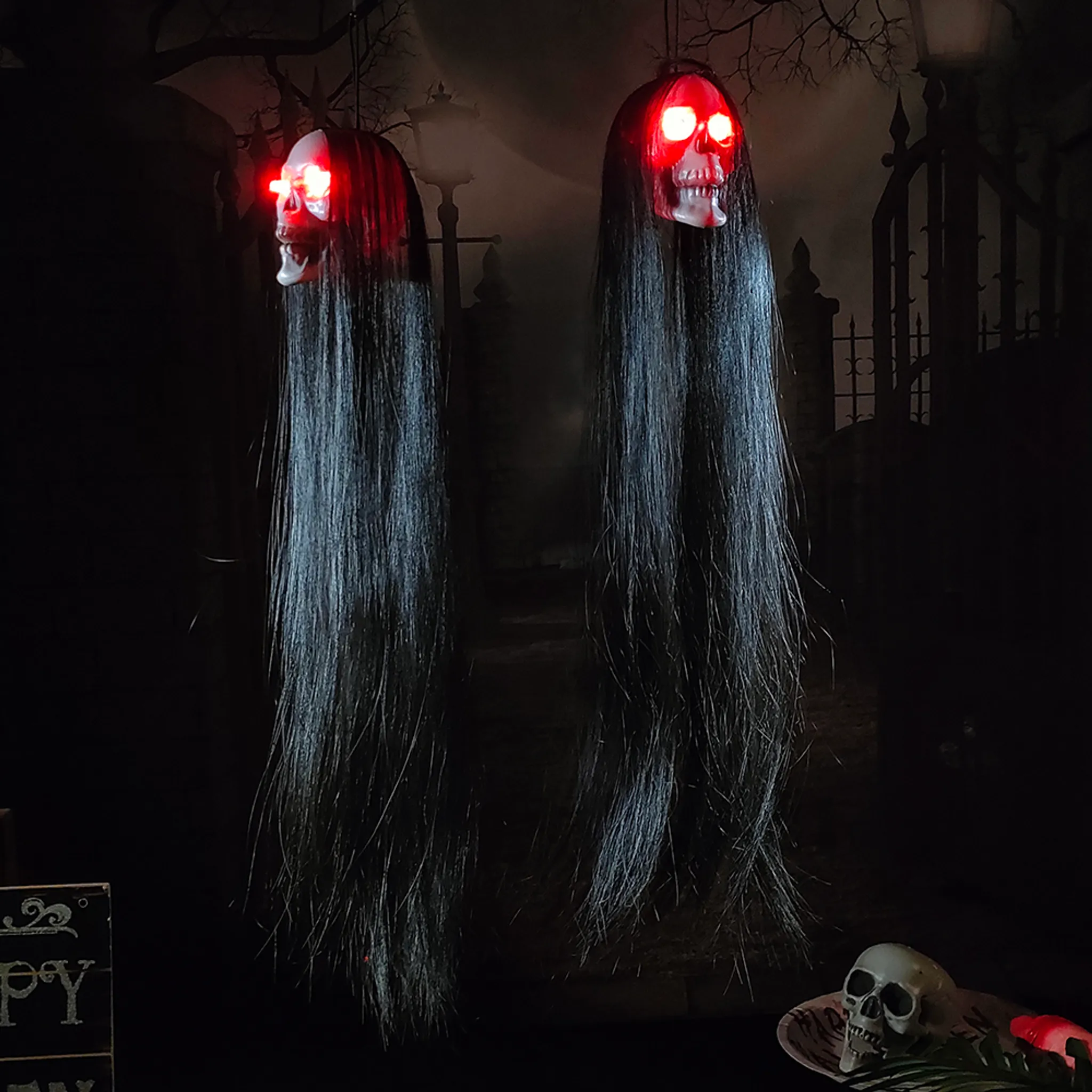 Halloween Hängender Totenkopf Geist Spuk Haus Dekoration Horror