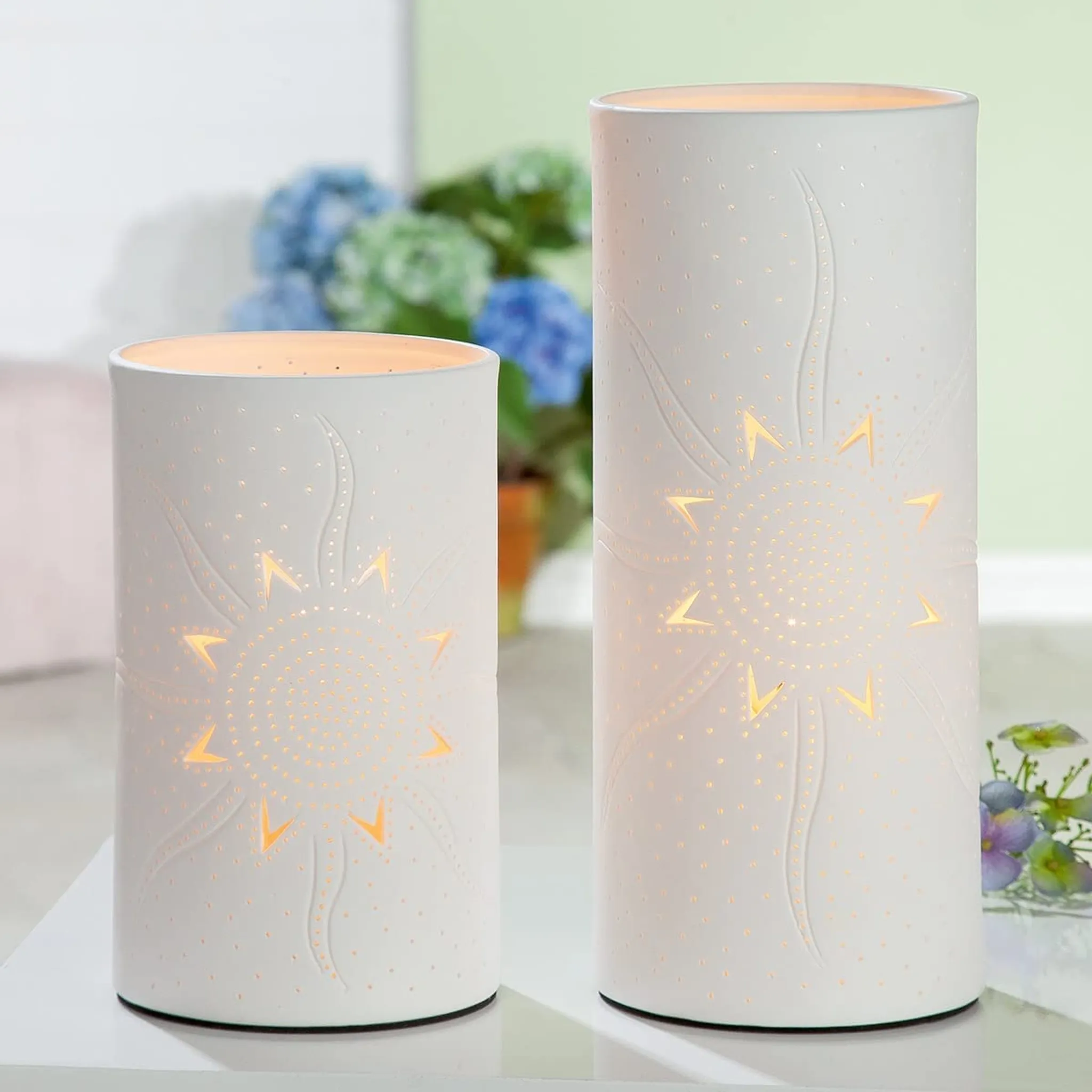 Gilde Porzellan Tischleuchte Schwanenpaar – Ca. 28 Cm Hoch, Weiß, Mit E14 Fassung, Max. 40 Watt, Handarbeit