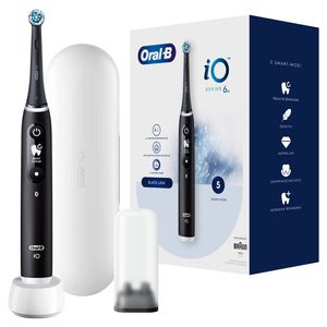 Oral-B iO 6 Elektrische Zahnbürste mit Magnet-Technologie & sanften Mikrovibrationen, 5 Putzprogramme & Display, Reiseetui, black lava