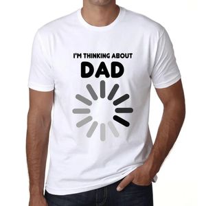 Herren Grafik T-Shirt Ich denke an meinen Vater – I'm Thinking About Dad – Öko-Verantwortlich Vintage Jahrgang Kurzarm Lustige Druck Geburtstag