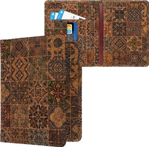 kwmobile Reisepass Hülle mit Kartenfächern - Kork Ausweishülle Passhülle Kartenetui Tasche - Reisepasshülle Pass Cover in Blau Rot Hellbraun