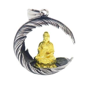 Anhänger Goldener Buddha mit Feder silber aus Edelstahl Uni