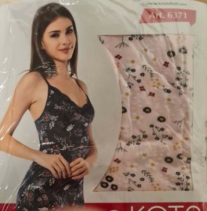 Damen Nachthemd Tunika Pyjama Schlafanzug Hellrosa L-XL  mit Muster K-64