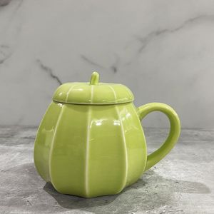 3D Kürbis Kaffeebecher Lustige Geschenk, Emaille Kaffeetasse mit Deckel, Personalisiert Milch-Tee Trinkbecher Geschenk für Muttertag/Vatertags, Erntedankfest, Weihnachten, grün