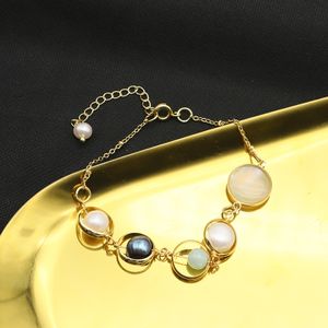 Asymmetrisches natürliches Perlen-Anhänger-Armband für Frauen-Schmuck-Geburtstag anpassbar