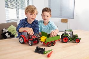 REVELL Junior Kit Traktor & Anhänger mit Figur