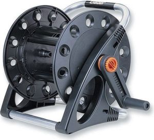 claber® Schlauchtrommel für optimale Gartenbewässerung