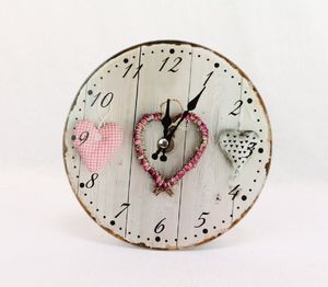 Tischuhr, Wanduhr mit Herzen, romantische Landhaus Kombi Uhr aus Glas 17 cm