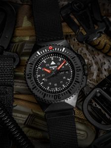 Traser H3 Tactical Watches P69 Black Stealth Militär Einsatzuhr Natoband schwarz