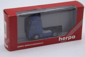 Herpa 143226 - Volvo FH 16 GL 2a Zugmaschine Solo "Blau" 1:87