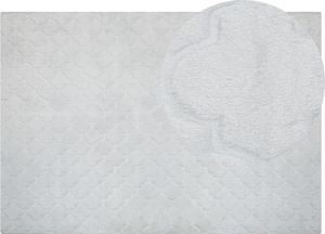 BELIANI Teppich Hellgrau Kaninchen-Kunstfell 160 x 230 cm Einfarbig Handgefertigt Marokkanisches Muster Shaggy Modern Glam Wohnzimmer Ausstattung Deko