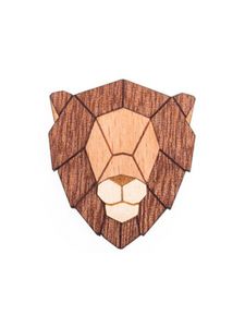 BeWooden Dřevěná brož Lion hnědá