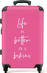 NoBoringSuitcases.com® Großer Koffer - Das Leben ist besser im Bikini - Zitat - Pink - Kombinationsschloss TSA - Hartschalen Trolley 4 Rollen - 72 liter - Reisekoffer - 66 cmKoffer Mittelgroß 67x43x25 cm, 72L,