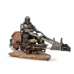 Iron Studios Star Wars The Mandalorian on Speederbike Deluxe Art Scale Statue  18 cm IS12840