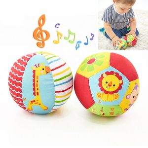 2 Stück 10cm  Rasselball aus weichem Stoff, Babyspielzeug für 0–36 Monate, Gefüllter Ball Lernspielzeuge (Giraffe/Löwe)