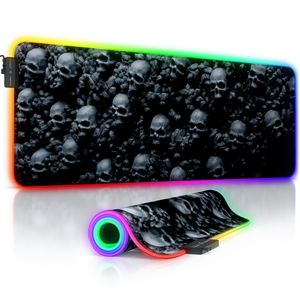 Titanwolf RGB Gaming Mauspad, Mousepad XL 800 x 300mm verbessert Präzision & Geschwindigkeit, Skulls