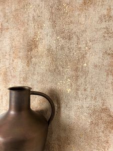 NEWROOM Tapete Beige Vliestapete Beton - Betonoptik Modern Braun  Zement Glanz Betonwand Industrial Glanzoptik