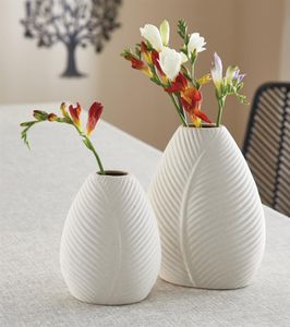 2x Blumenvase "Blattstruktur" aus Porzellan, beige, Vase, Dekovase, Vasenset