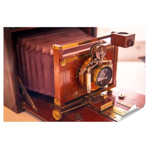 Old Retro Vintage Nahaufnahme Kameraobjektiv über Holztisch  Bilder