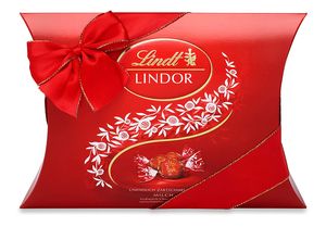 Lindt kuleczki z pełnej mlecznej czekolady Lindor w opakowaniu poduszkowym 325g