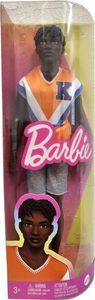 Mattel HPF79 Barbie Fashionitas Panenka Ken sportovní oblečení šortky tričko bílé tenisky pletené vlasy černé pro děti