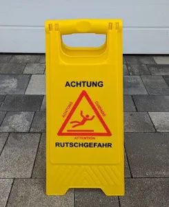 2 Stück Warnschild ACHTUNG RUTSCHGEFAHR klappbar Schild Aufsteller Gelb Warnaufsteller