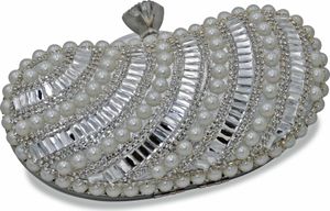 Steuer Modeschmuck Abendtasche Perlen und Strassbesatz silber Steuer Modeschmuck Abendtasche Perlen und Strassbesatz silber