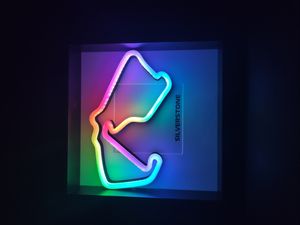 Silverstone LED RGB Rennstrecke, Formel 1 Kunstlicht, F1 Strecke LED Bahrain F1 Geschenk Formel 1