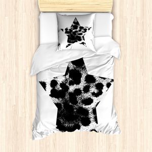 ABAKUHAUS Leopard-Druck Mantele, Stern Grunge, Milbensicher Allergiker geeignet mit Kissenbezügen, 135 cm x 200 cm - 80 x 80 cm, Schwarz-Weiss