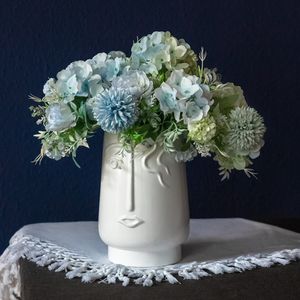 Vase mit Gesicht, Blumenvase, Keramikvase, weiss H 20cm