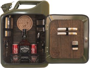 The JerryCan Bar / Die Minibar für echte Männer / Kanisterbar / Original 20 Liter US Benzinkanister umgebaut zu einer tragbaren Minibar / Männerhandtasche