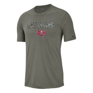 New Era - NFL Tampa Bay Buccaneers Camo Wordmark T-Shirt - Olivgrün : Olivgrün M Farbe: Olivgrün Größe: M