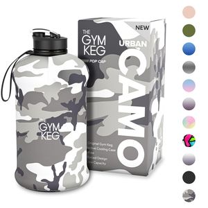 The Gym Keg Official Sports 2L Water Bottle (2.2 L) Isolierte Hülle | Tragegriff | Fitness, Training, große Gym 2 Liter Wasserflasche | Umweltfreundlich, BPA frei, 40% dickeres Plastik (Urban Camo)