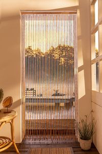 Bambusvorhang 'Tropical'naturfarbener Vorhang mit Bambusstäben und Holzstückchen