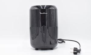Moulinex EZ3018 Easy Fry Compact Precision Elektrische Fritteuse 2 Personen 6 voreingestellte Modi Touchscreen-Display 1030 W Lebensmittelkapazität 1 5 kg 1 6 l Schwarz Modern Moulinex EZ3018 Easy Fry Compact Precision Elektrische Fritteuse 2 Personen 6 voreingestellte Modi Touchscreen-Display 1030 W Lebensmittelkapazität 1 5 kg 1 6 l Schwarz Modern