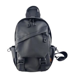 Stylische Sling Bag Umhängetasche wasserabweisend 5 Liter in schwarz