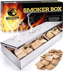 Mountain Grillers Räucherbox aus Edelstahl für BBQ - Smokerbox für ein tolles Aroma beim Grillen - Für Kugel-, Kohle- und Gasgrill - Robustes Grillzubehör für Räucherchips mit praktischem Klappdeckel