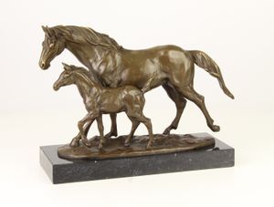 Bronzefigur Skulptur Pferd und Fohlen auf Marmorsockel bronze 33 cm