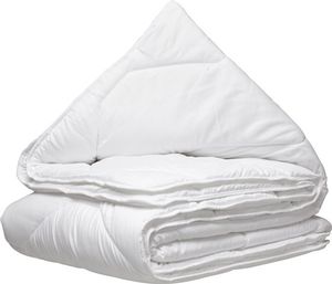 Parya Home - Vier Jahreszeiten Bettdecke Bogota - 100% Polyester - 240x200cm - Weiß