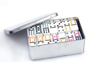 Philos Domino doppelt 12 in Metallbox Philos Domino doppelt 12 in Metallbox
